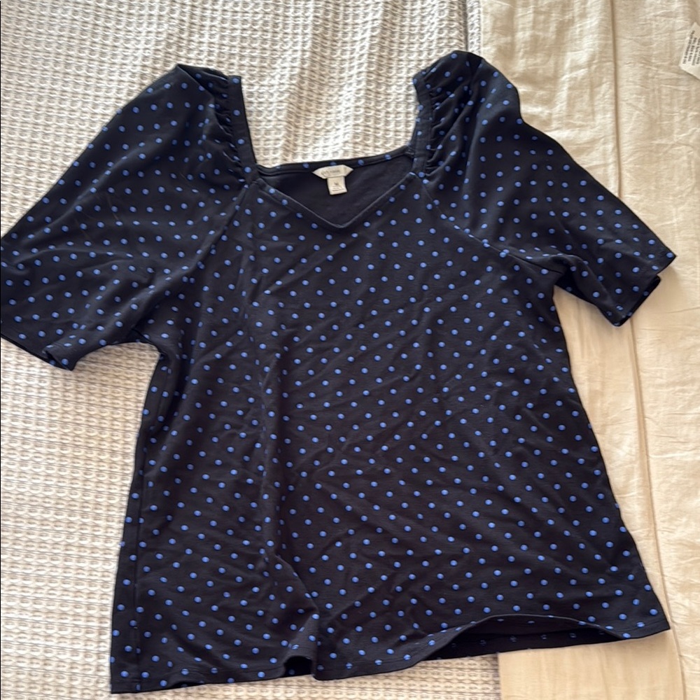 Blue and black polkadot Puff Sleeve Blouse with Fitted Style